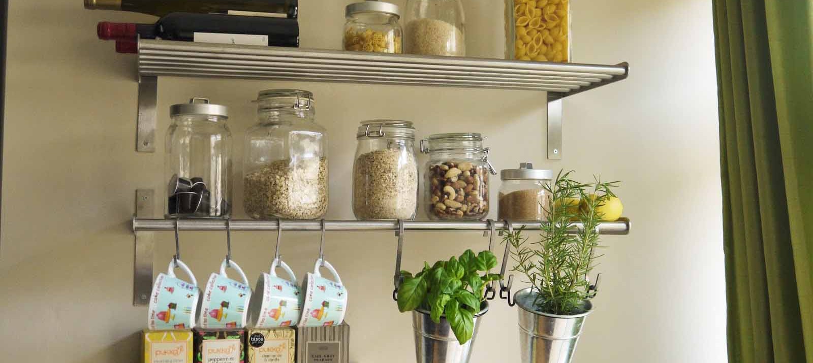 Shelves to Save Space in the Kitchen #2 