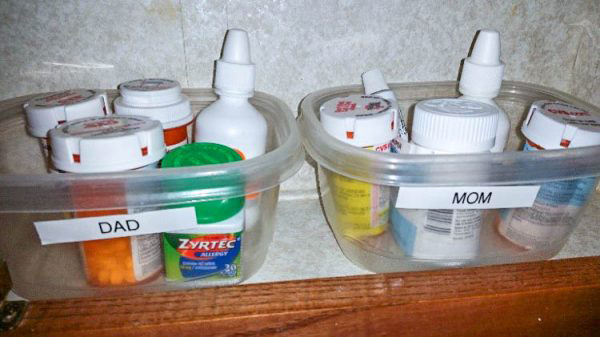 dad-mom-medication-holder-medicine-cabinet