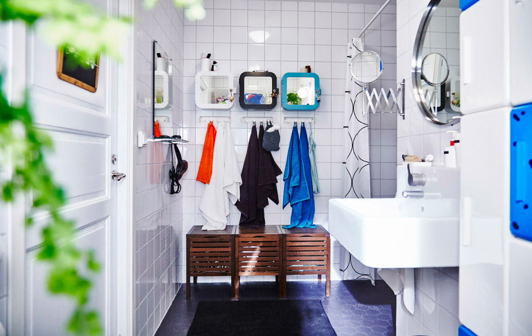 Small Bathroom Organization Tips (Clear the Clutter Week 4) - Organize by  Dreams
