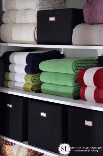 How To Organize Your Linen Closet (11 Super Simple Steps)