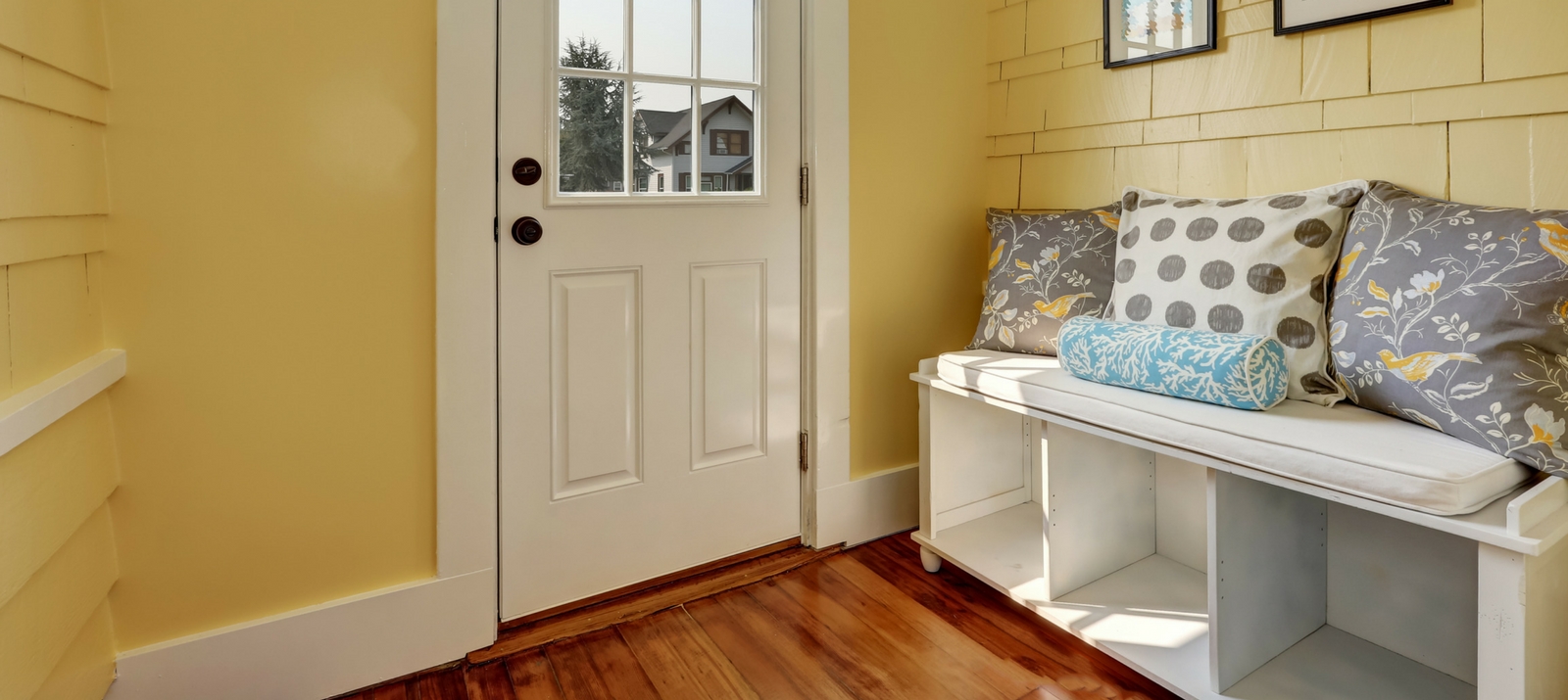7 Narrow Entryway Storage Ideas for Any Space