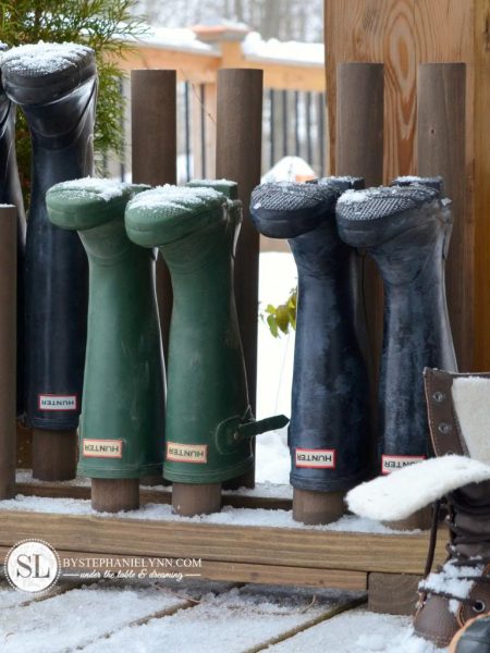 diy-wooden-boot-rack