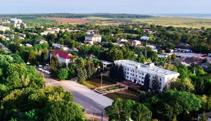 beautiful village surrounded by nature in visalia 