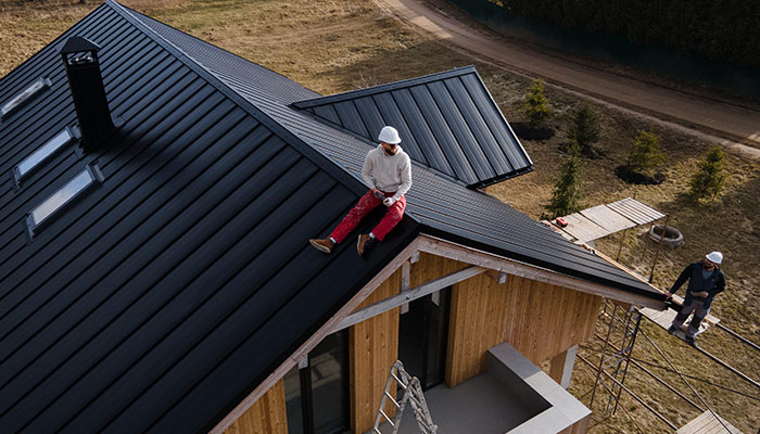 roofing and sliding of barndominium