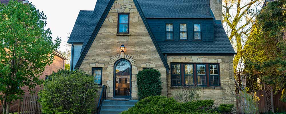 a beautiful image of the house from outdoors